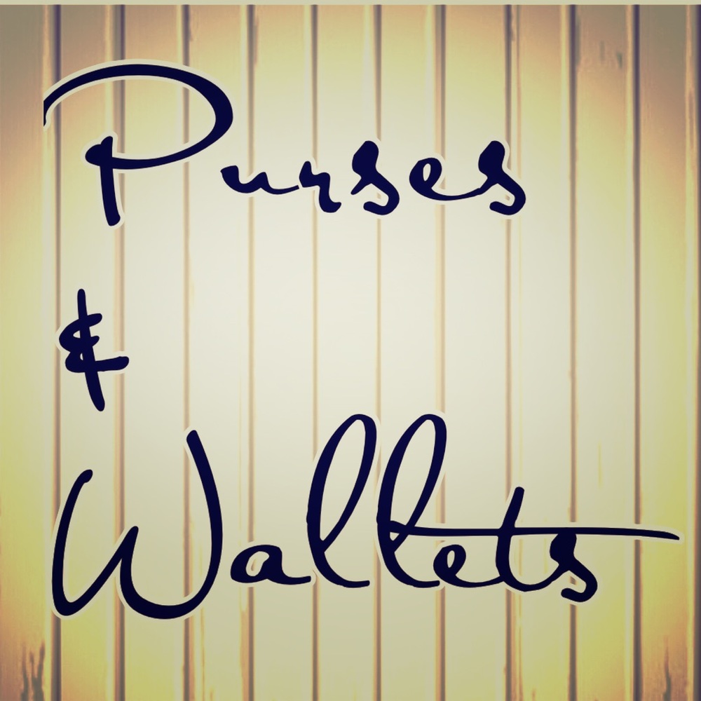 Purses & Wallets